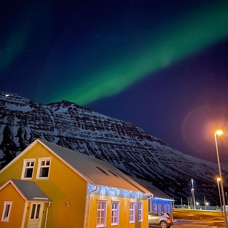 Lonsleira Apartments Seyðisfjörður Bagian luar foto