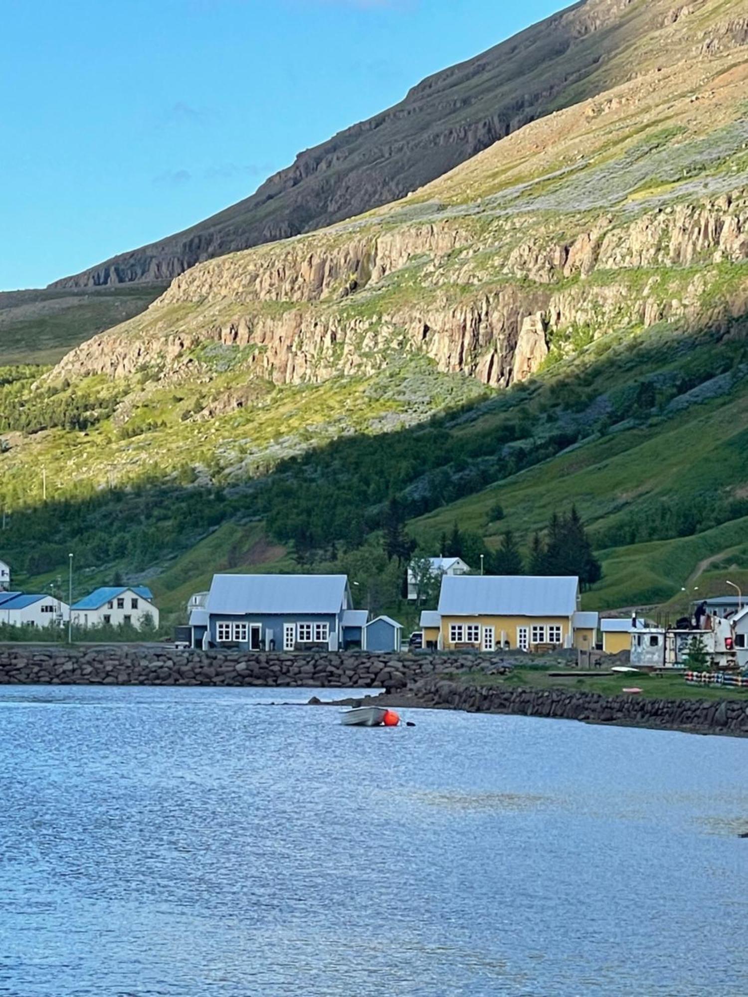 Lonsleira Apartments Seyðisfjörður Bagian luar foto