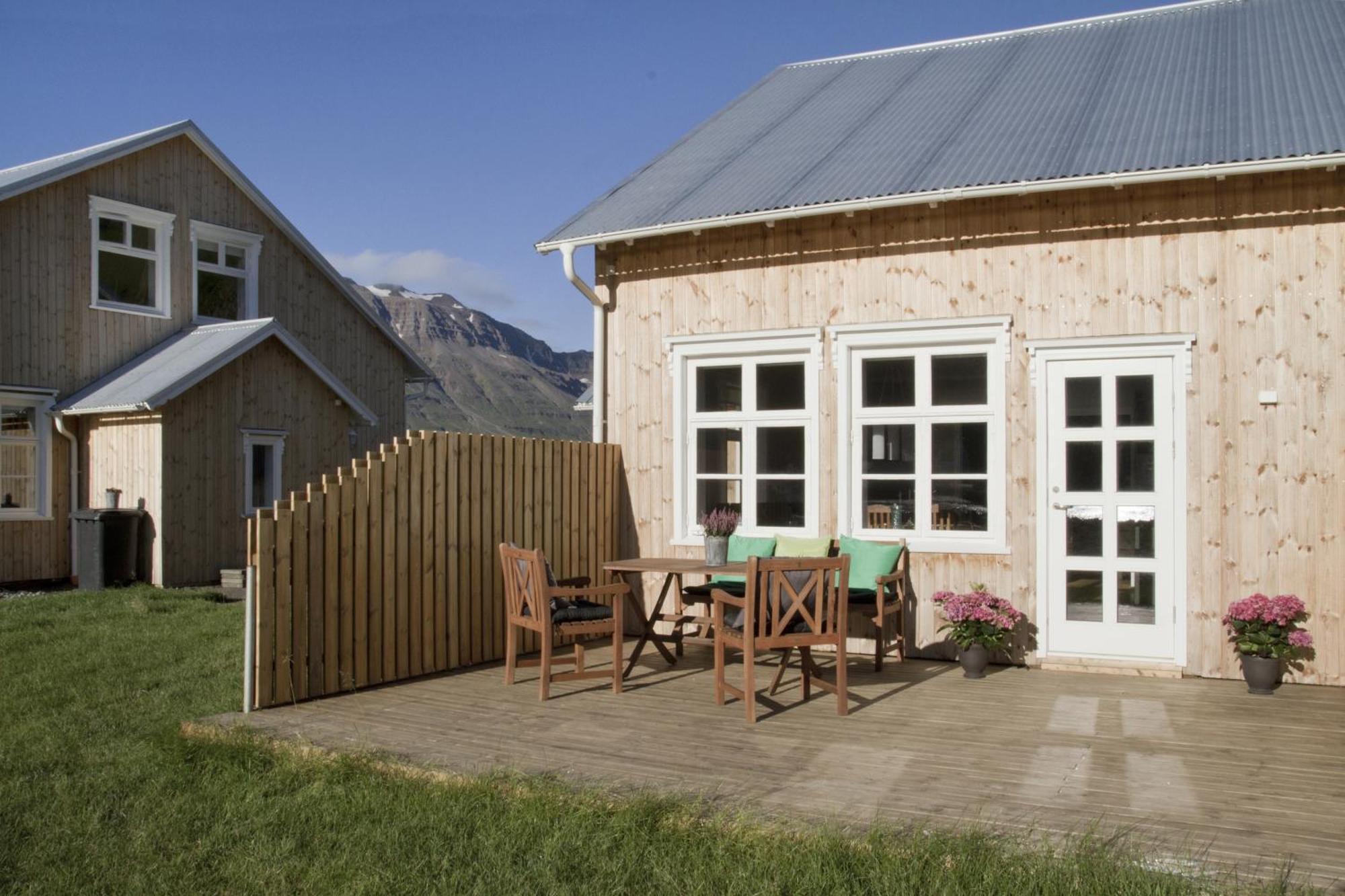 Lonsleira Apartments Seyðisfjörður Ruang foto
