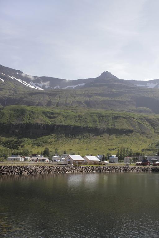 Lonsleira Apartments Seyðisfjörður Ruang foto
