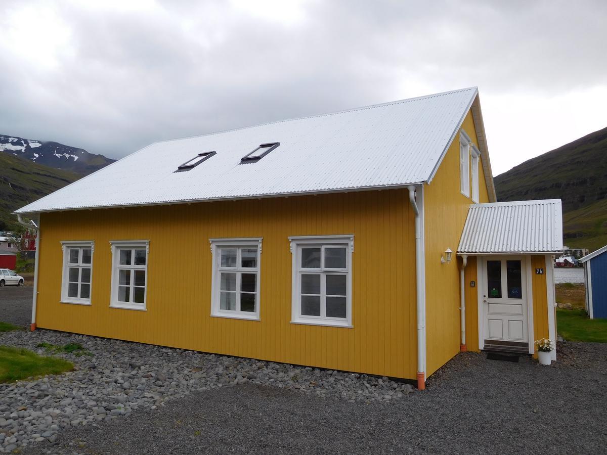 Lonsleira Apartments Seyðisfjörður Bagian luar foto